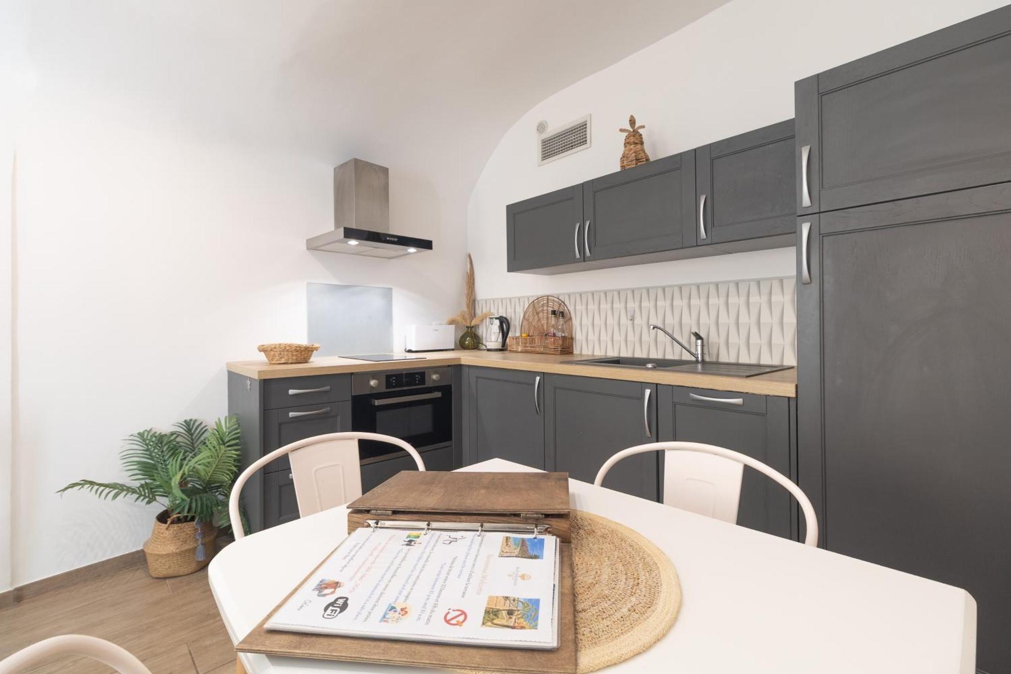 Le Mattoni 3 Apartment Menton Exterior photo